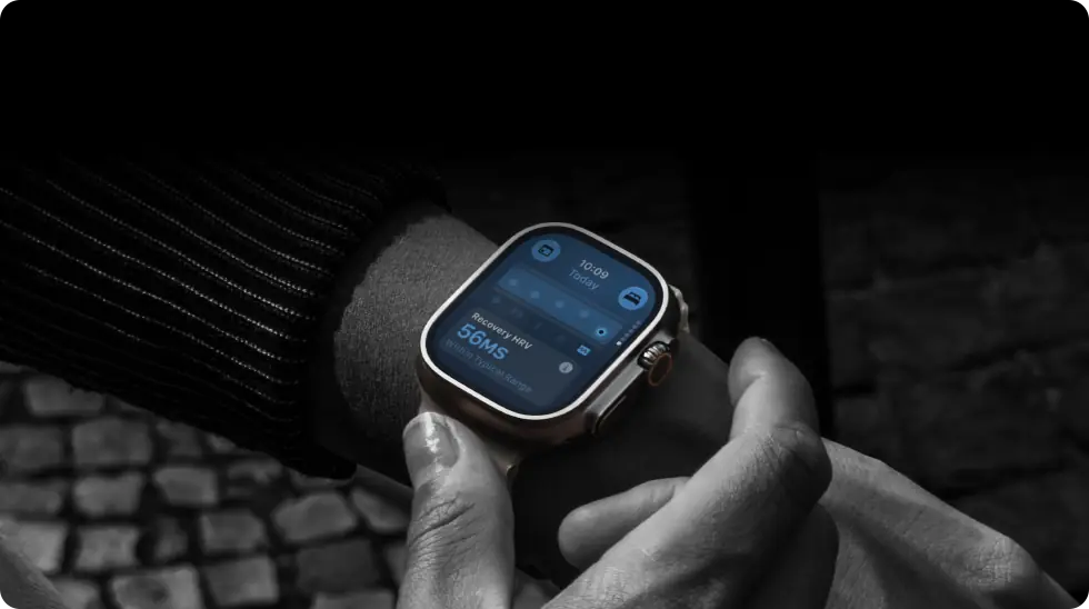 Persoon met Apple Watch Ultra 4 om de pols, Vitale Functies overdag iets afwijkend