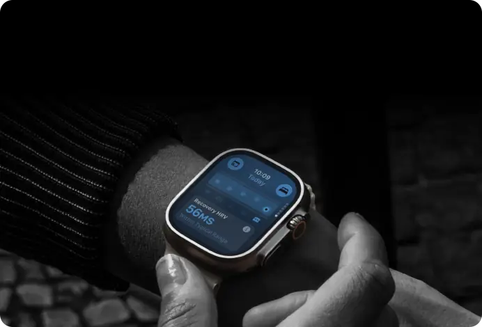 Persoon met Apple Watch Ultra 4 om de pols, Vitale Functies overdag iets afwijkend