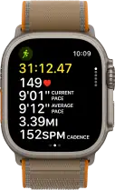 Apple Watch Ultra 4, kast van titanium, kleur naturel, geavanceerde work-outgegevens voor Buiten Hardlopen, rechterkant, Digital Crown, verhoogde zijknop, Trail-bandje, kleur zand