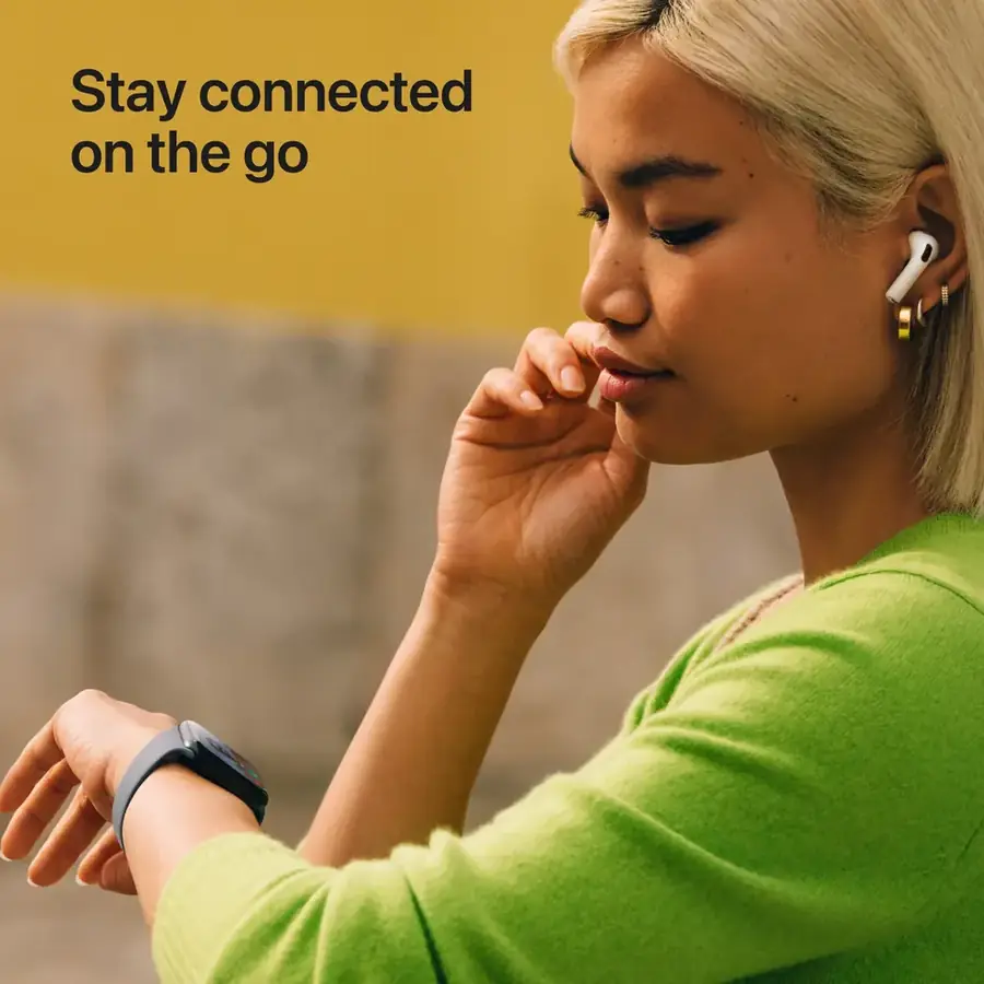 Apple Watch SE 3 GPS 44 mm boîtier aluminium Lumière stellaire avec Bracelet Sport Lumière stellaire — M/L