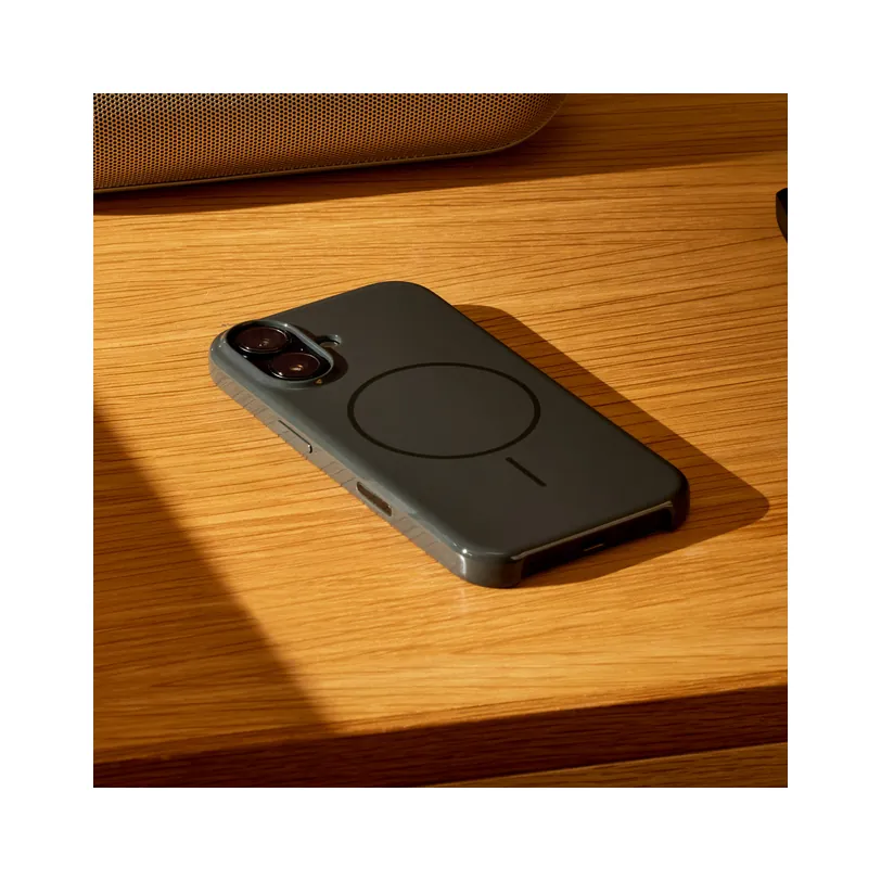 Beats iPhone 16 Case with MagSafe Midnight — Noir