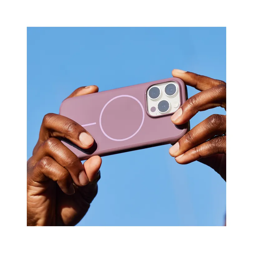 Beats iPhone 16 Pro Max Case with MagSafe Sunset — Violet