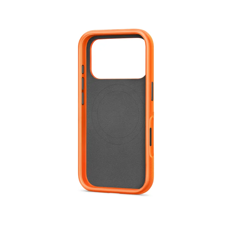 Beats iPhone 17 Pro coque renforcée MagSafe et Camera Control – Sierra — Orange