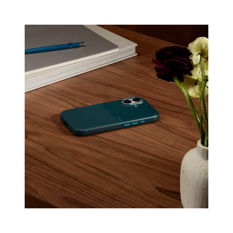 Beats iPhone 17 coque renforcée MagSafe et Camera Control — Bleu Rocky