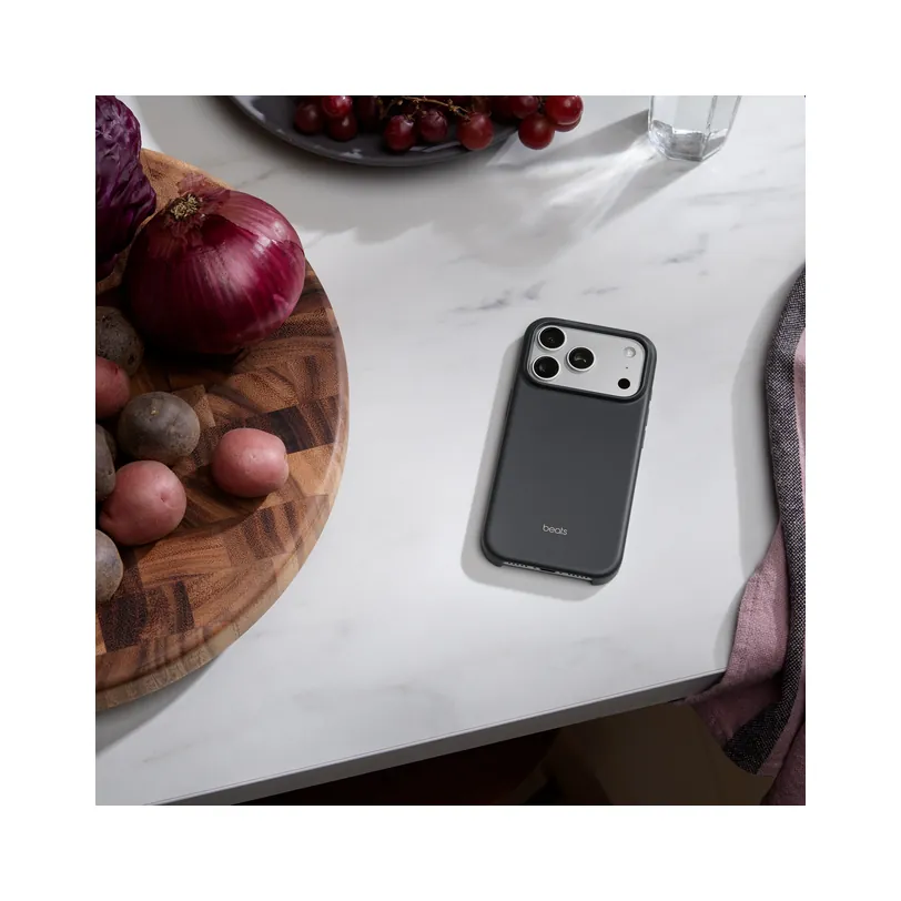 Beats iPhone 17 Pro Case with MagSafe and Camera Control — Granite — Gris sidéral