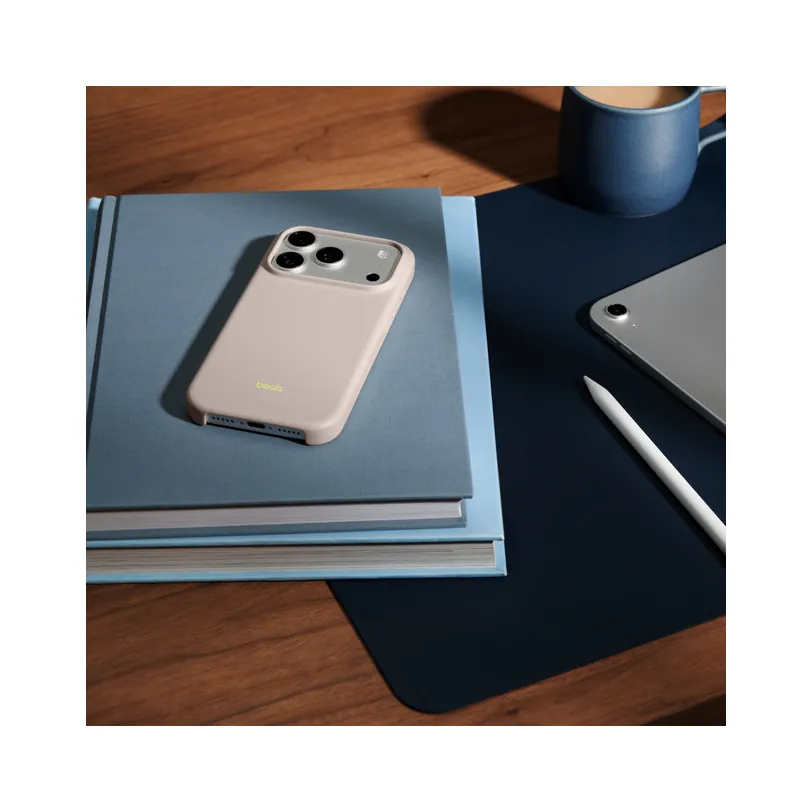 Beats iPhone 17 Pro Case with MagSafe and Camera Control — Lime Stone