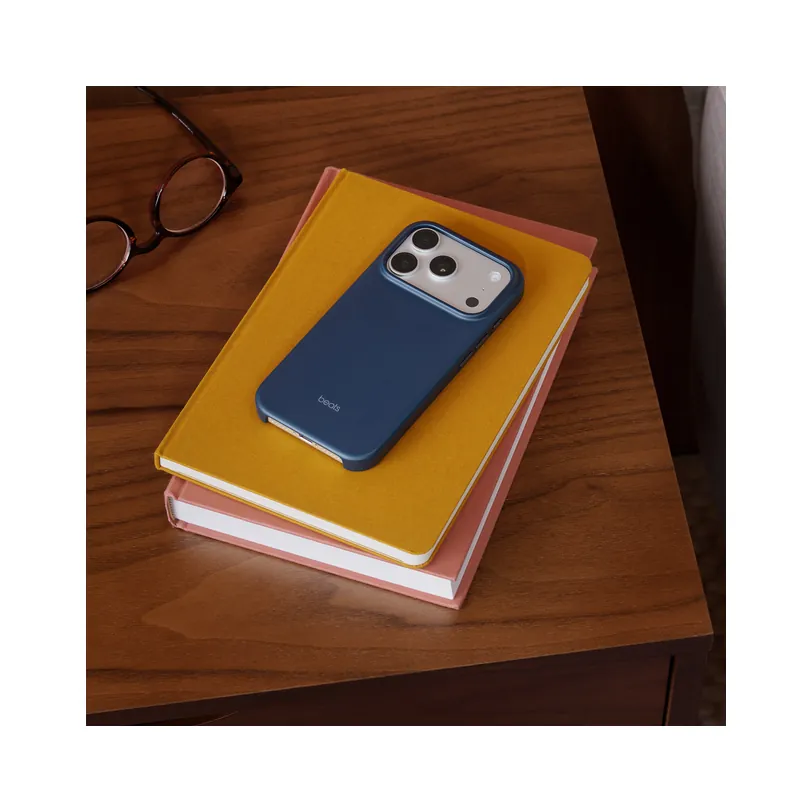 Beats iPhone 17 Pro Case with MagSafe and Camera Control — Bedrock — Bleu