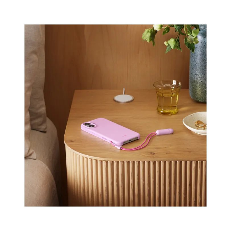 Beats iPhone 17 Kickstand Case with MagSafe and Camera Control - Pebble — Rose
