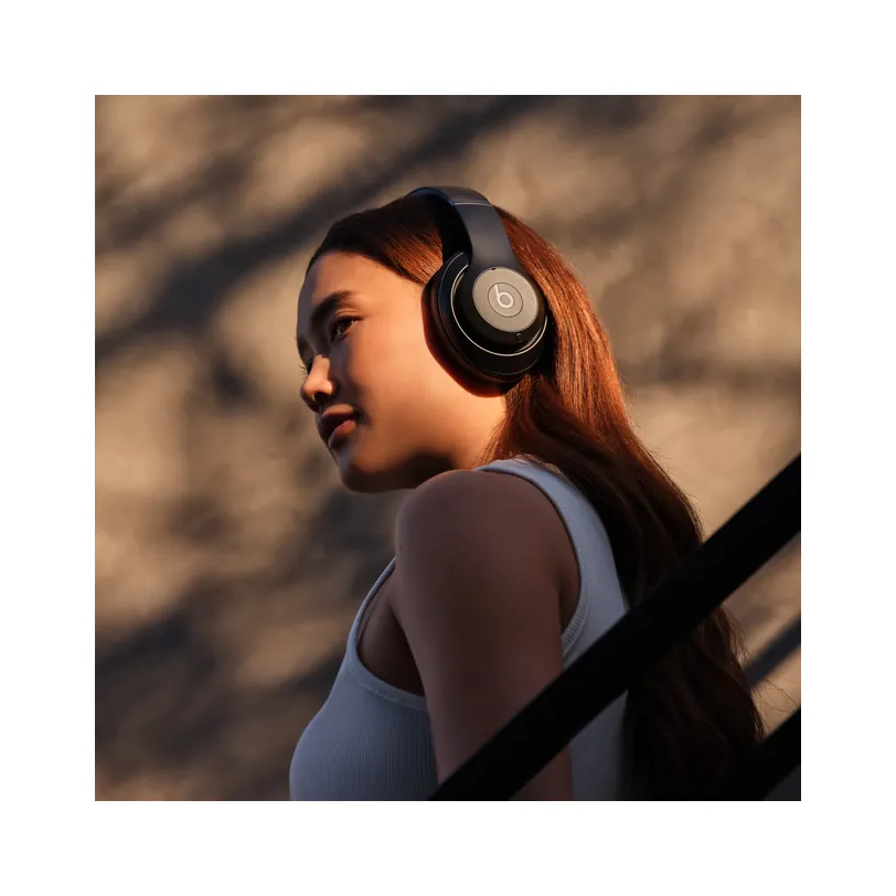Beats Studio Pro — casque sans fil — Noir