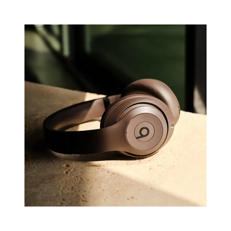 Beats Studio Pro — casque sans fil — Brun profond