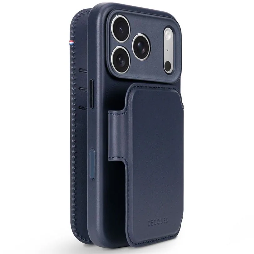 Étui folio détachable Decoded en cuir MagSafe pour iPhone 18 Pro / 17 Pro — Minuit — vue 2