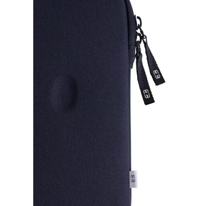 Housse MW Basics ²Life pour MacBook Pro 14 pouces — Bleu / Blanc — vue 4