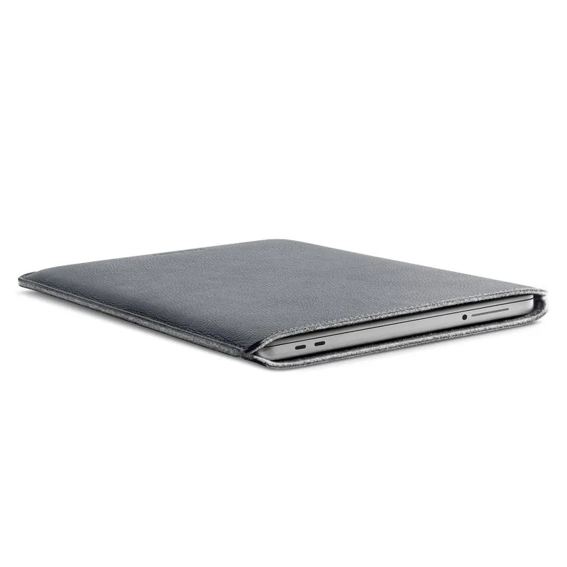 Woolnut housse cuir pour MacBook Neo — Gris sidéral — vue 4