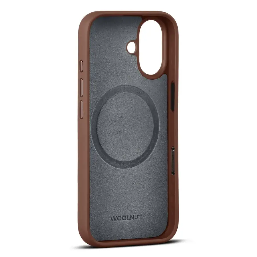 Coque cuir Woolnut iPhone 17 — Cognac
